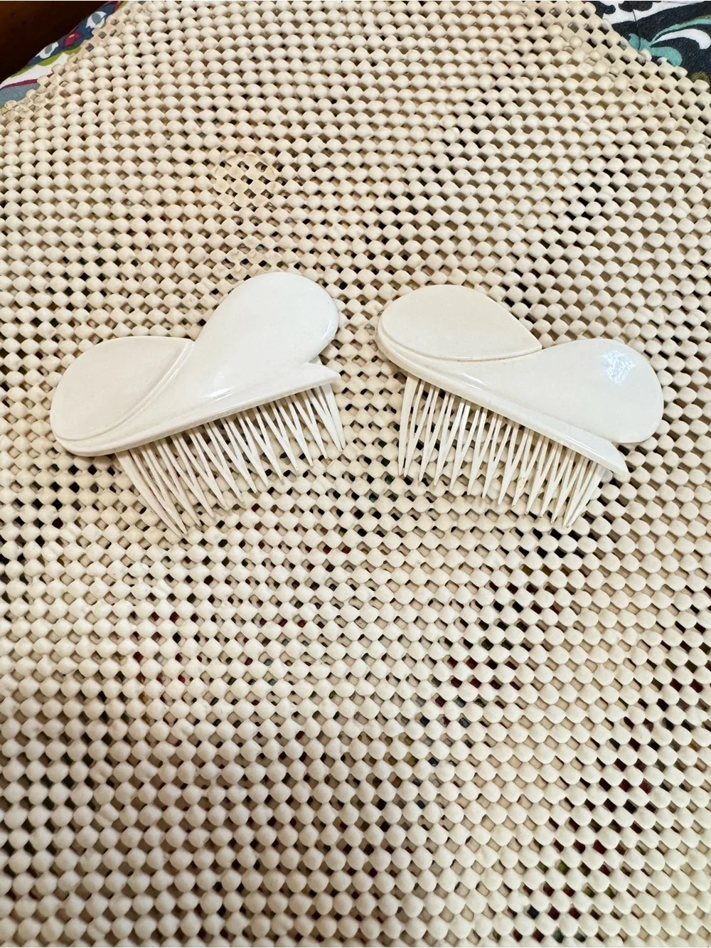 Vintage White Plastic Hair Side Combs Set of 2 Classic French Twist Updo Hair